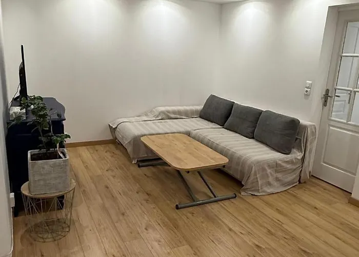 Cllosed A Апартаменты Мериньяк